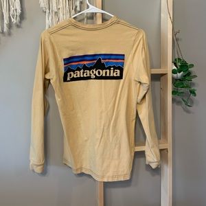 Patagonia Long Sleeve T Shirt XS
